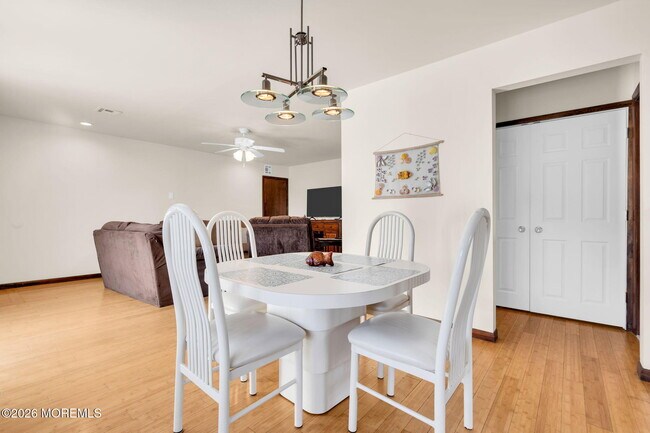 Building Photo - 65 Grand Central Ave