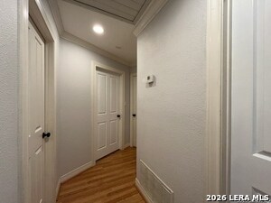 Building Photo - 1000 Dresden Wood Dr