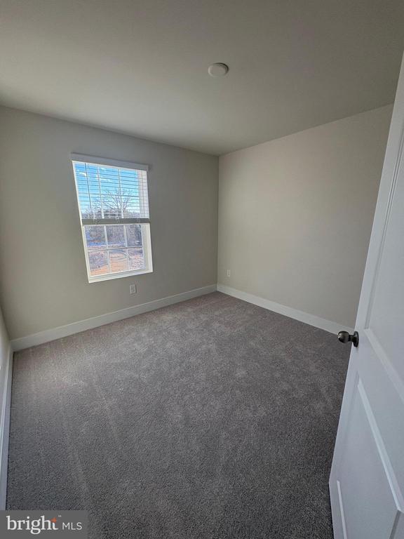 Building Photo - 251 Swing Arc Ct