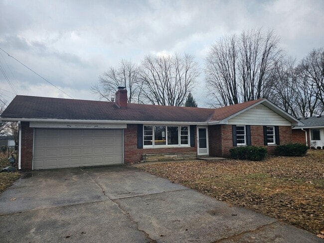 Building Photo - 2025 E 47th St