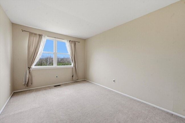 Building Photo - 3 Bed | 2.5 Bath Townhome in Wedgewood Estates – Available Now!