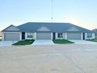 Building Photo - Luxury 3 Bedroom 2 Bath Townhomes in Bullard ISD!