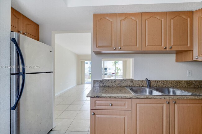 Building Photo - 7713 SW 88th St