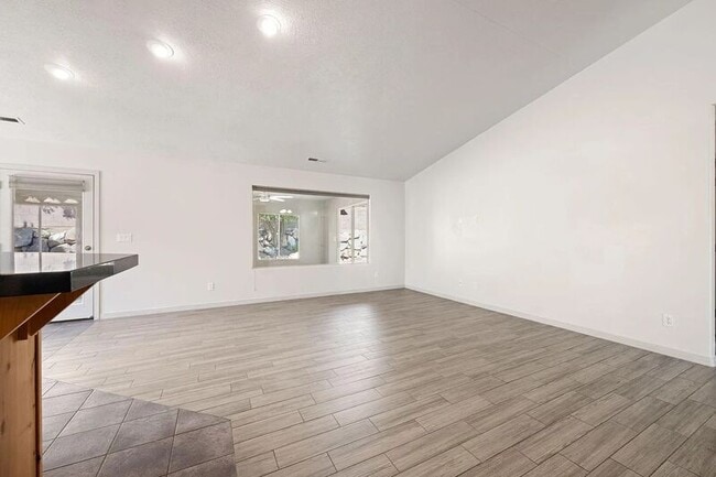 Building Photo - 1630 E 2450 S St