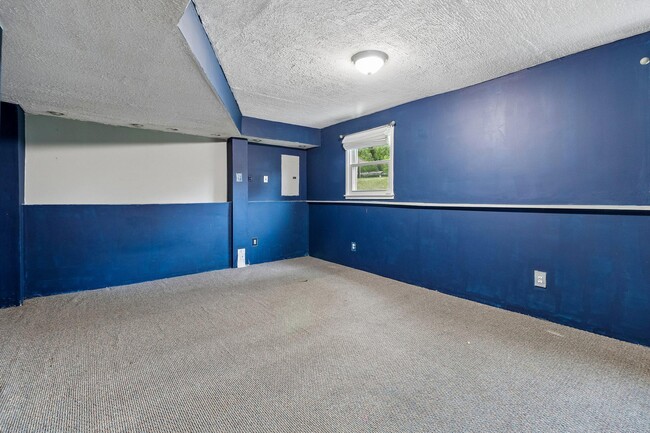 Building Photo - 13104 Clarion Ct