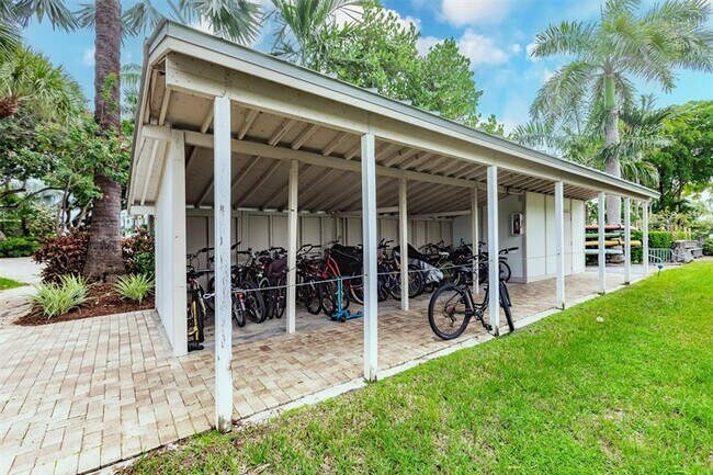 Building Photo - 1665 S Ocean Ln