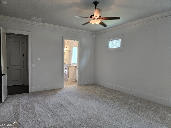 Building Photo - 2629 Bent Pine Dr