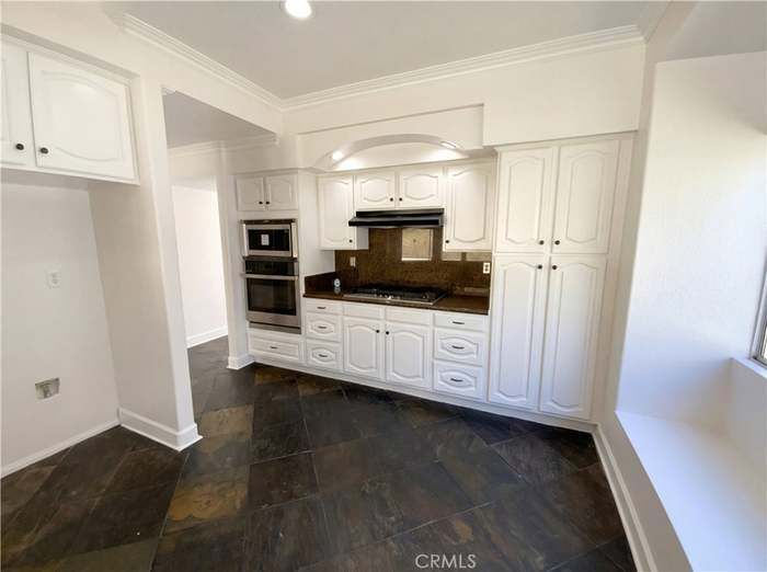 Building Photo - 3303 Deaver Dr