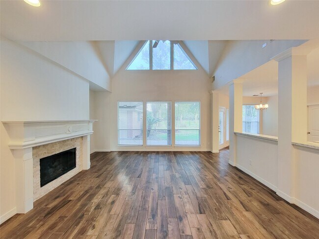 Building Photo - 5306 Pebble Way Ln