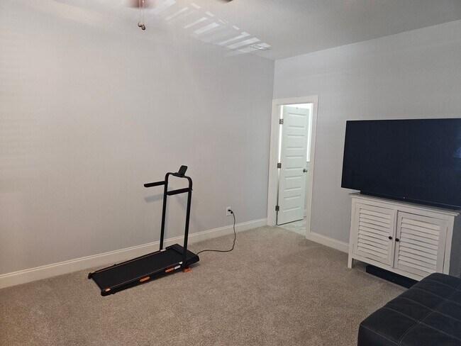 Building Photo - Gorgeous unfurnished 4 bedroom, 3.5 bath home with private pool - Wyndwater Community in Hampstead