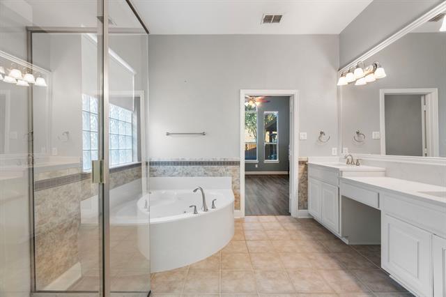 Building Photo - 3581 Senate Ln