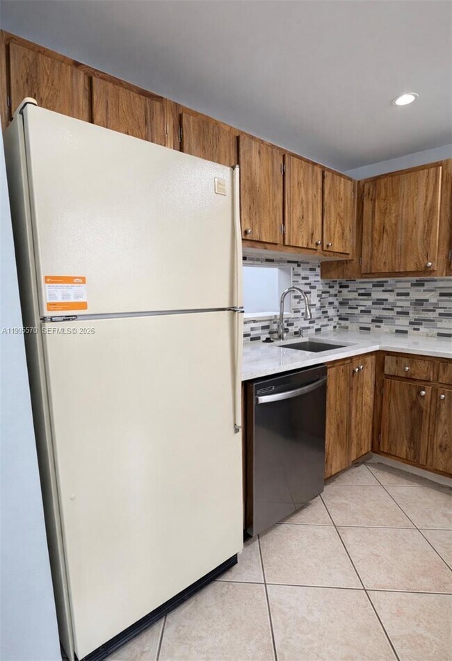 Building Photo - 3121 NW 47th Terrace