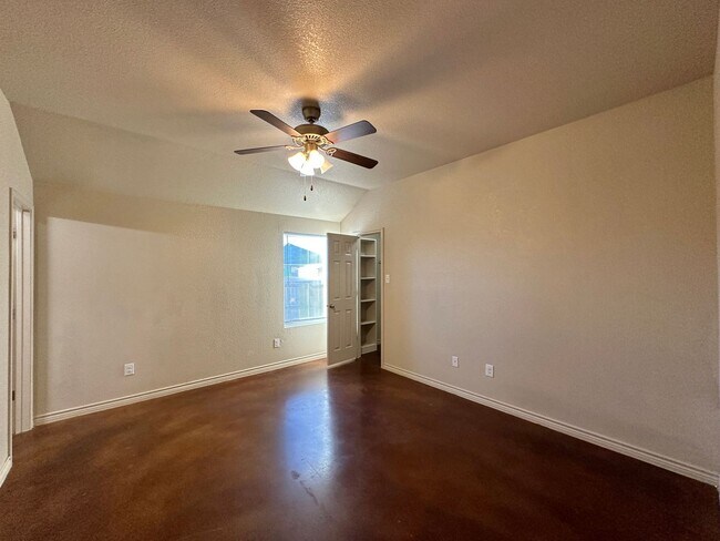 Building Photo - 1605 Powder River Dr