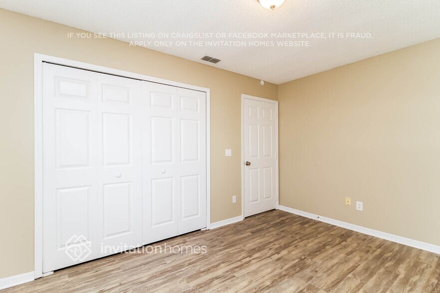 Building Photo - 4457 Drayton Ln