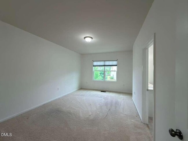Building Photo - 6009 Beale Loop