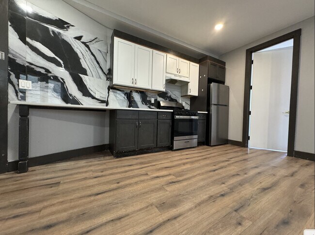 Unit 1F - 273 Liberty Ave