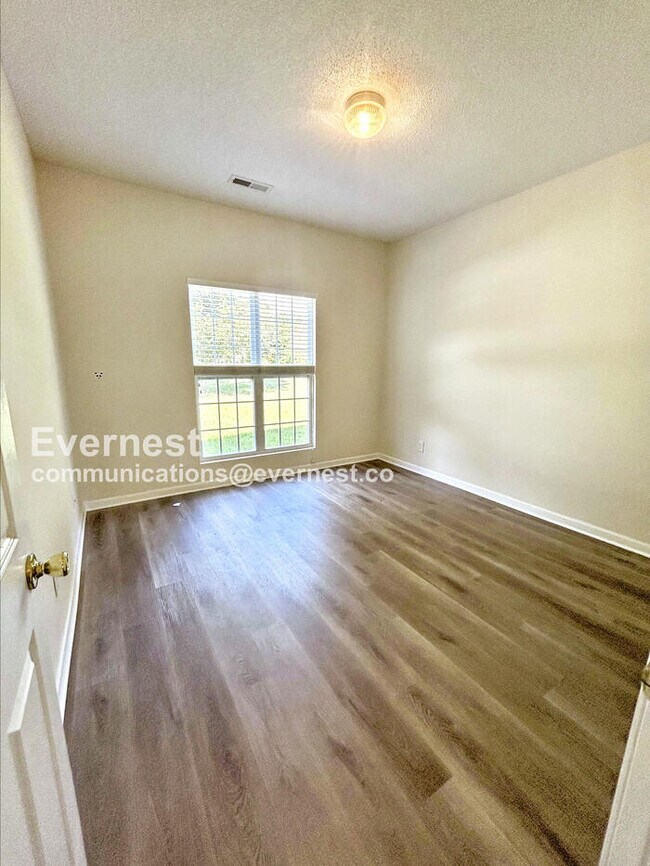 Building Photo - 1244 Scarlett Dr