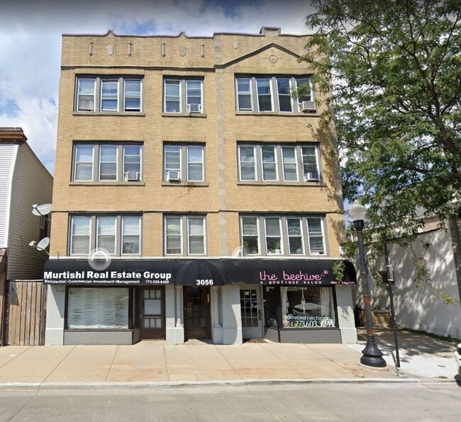 Building Photo - 3056 W Irving Park Rd