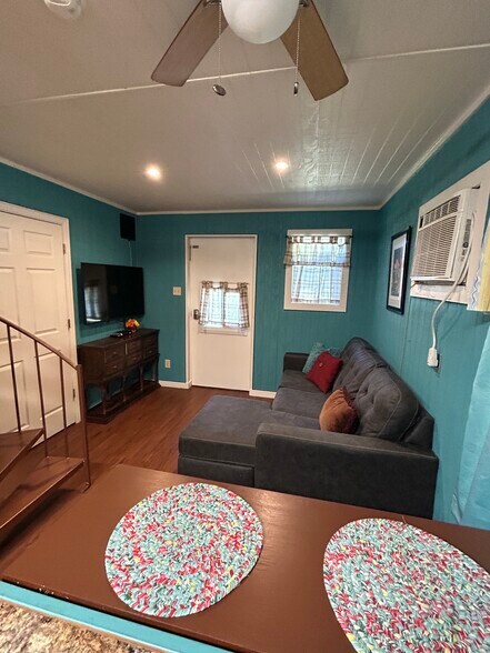 Building Photo - 576 County Road 3605