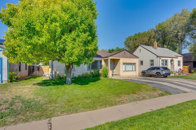 Building Photo - 1923 Lake Ave