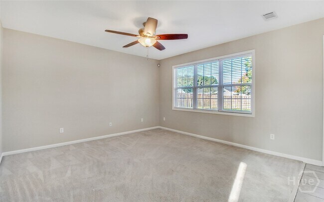 Building Photo - 601 Bristol Way
