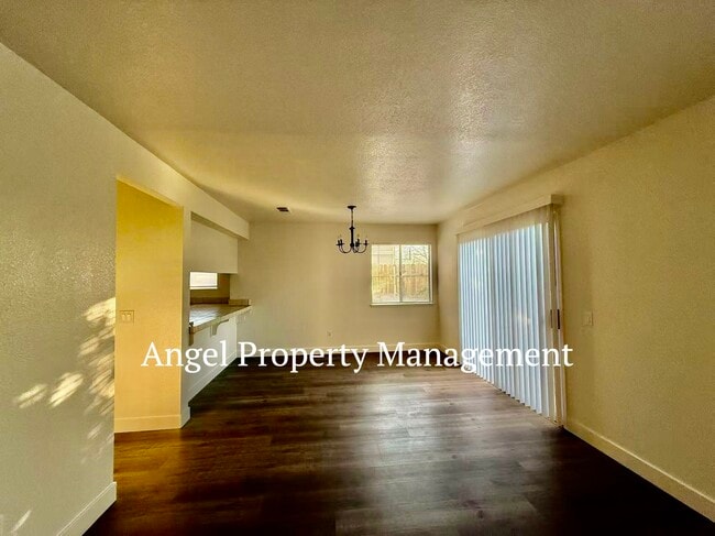 Building Photo - 7603 Delta Pointe Way