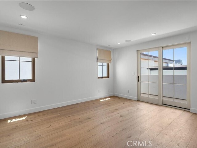 Building Photo - 505 Bayview Dr