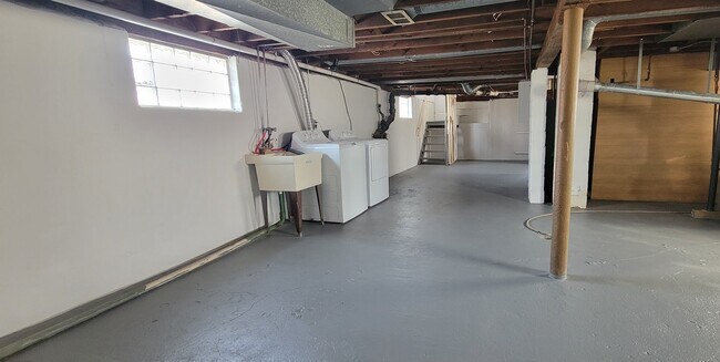 Building Photo - 23925 Talbot St