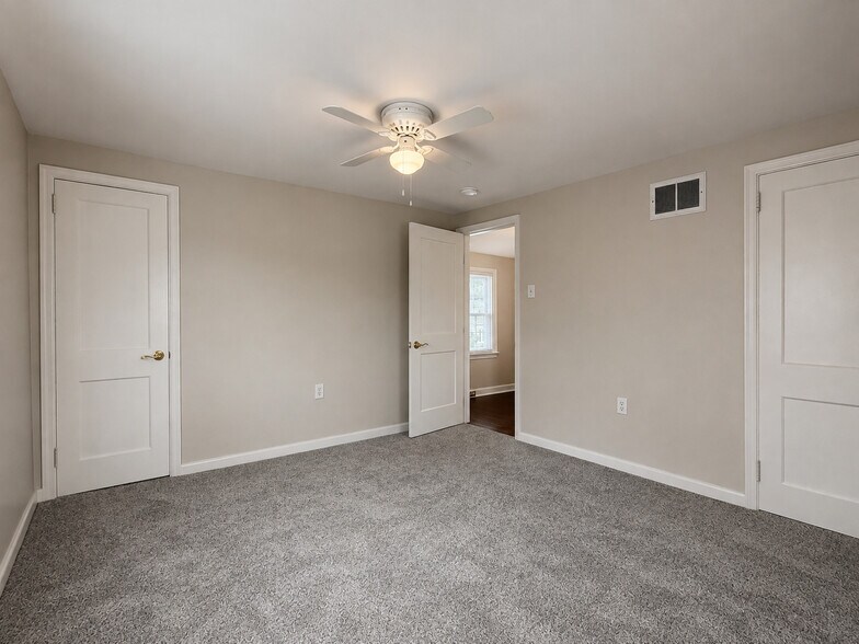 Building Photo - 430 Brimmer Ave