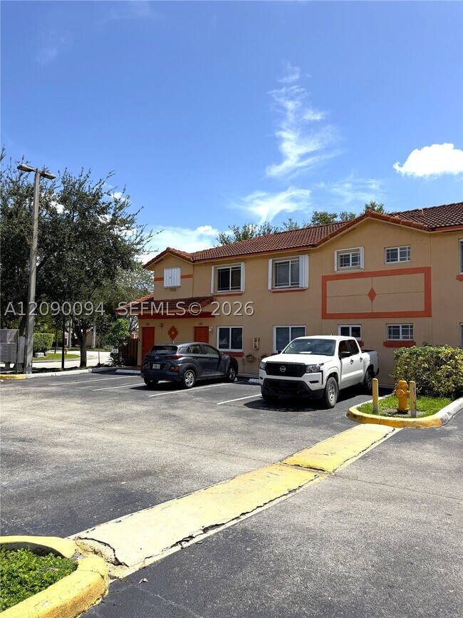 Building Photo - 17302 NW 74th Ave