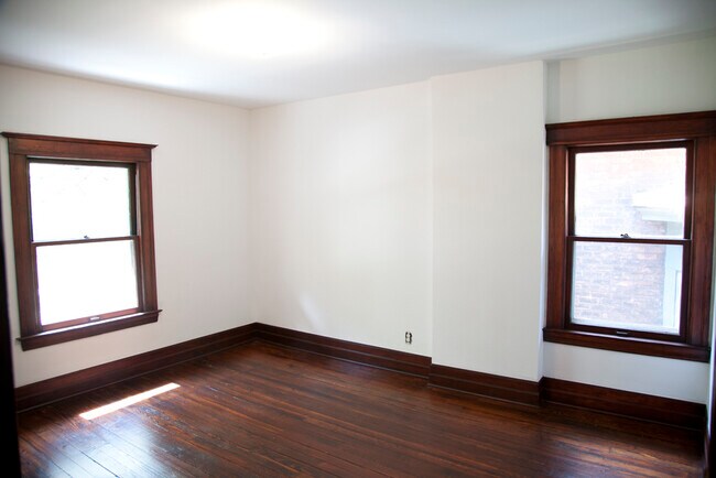 Bedroom 2 - 3934 Avery St