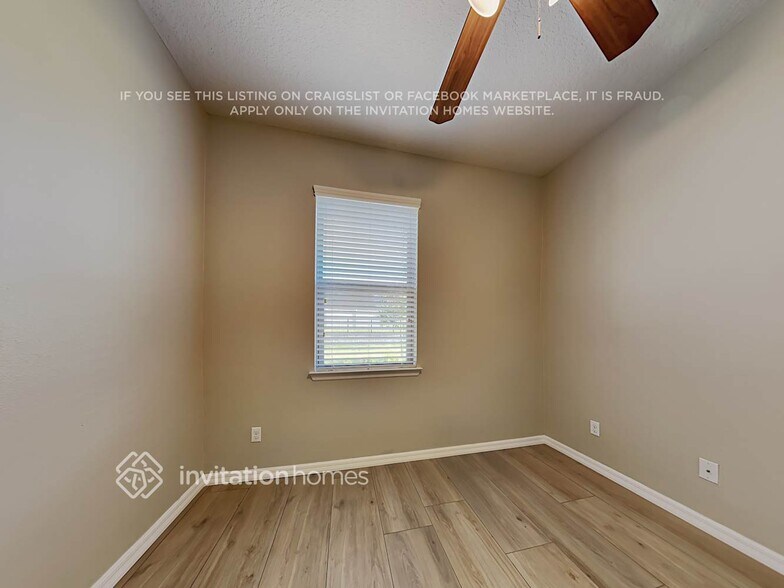 Building Photo - 21321 Sorraia Cv