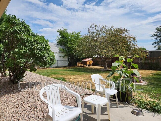 Building Photo - 1326 Fremont Ct