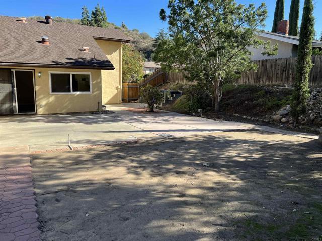 Building Photo - 1282 Whitsett Dr