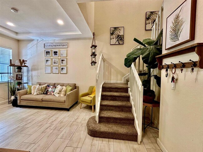 Building Photo - 1420 SE 26th Ave