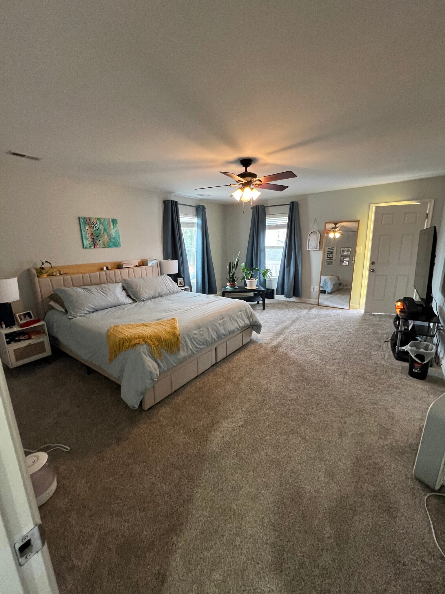 Primary Bedroom - 9572 6th Bay St