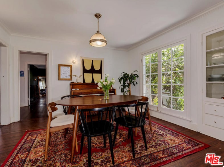 Building Photo - 2345 W 21st St