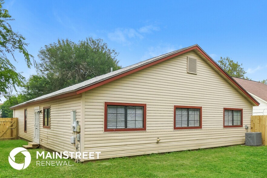 Building Photo - 10257 Canton Fld Dr