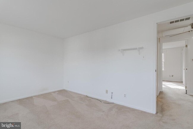 Building Photo - 14405 Black Horse Ct