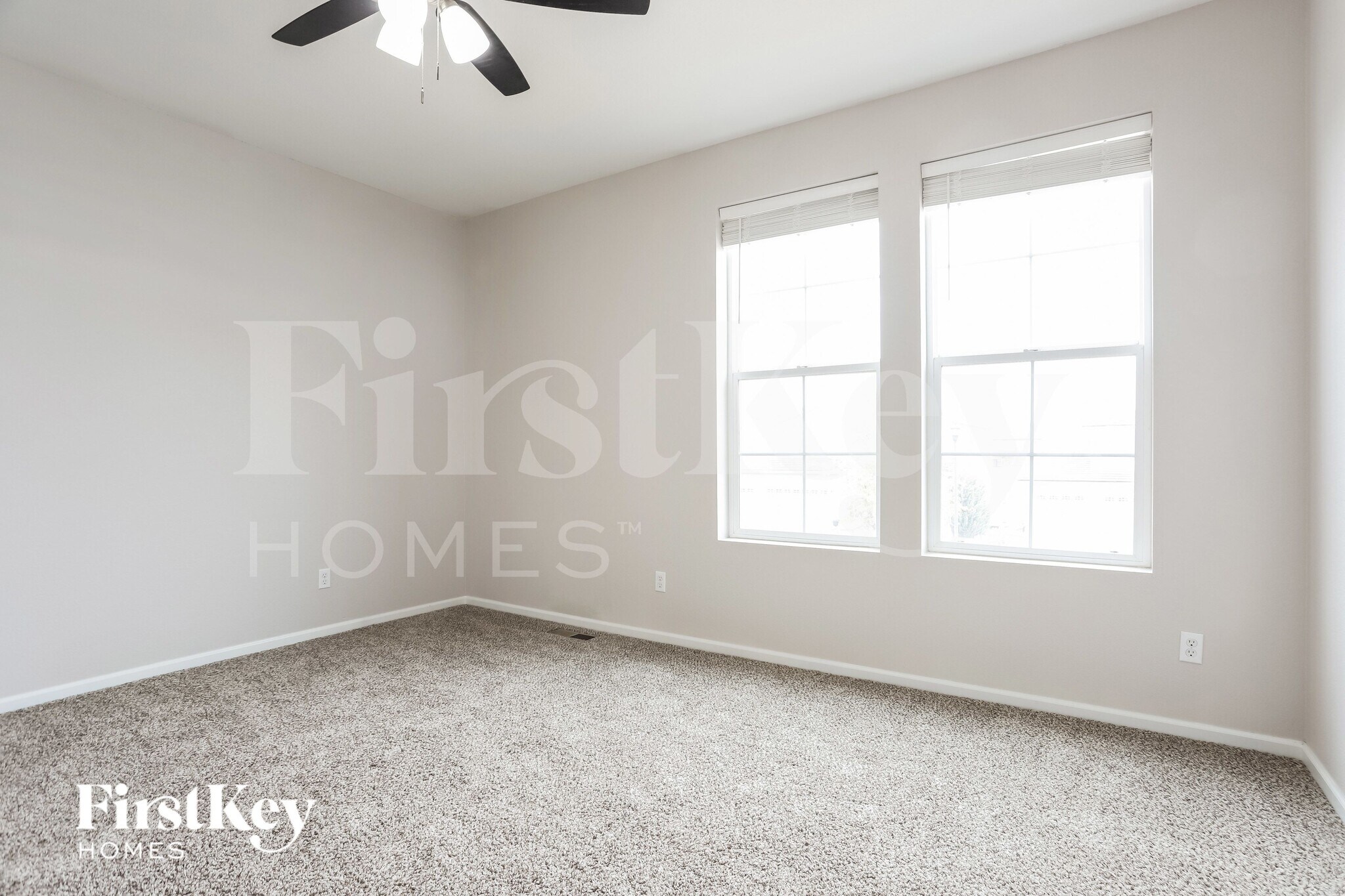 Building Photo - 7954 Enclave Ln