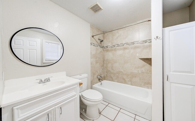 Building Photo - 3905 Billingsley St