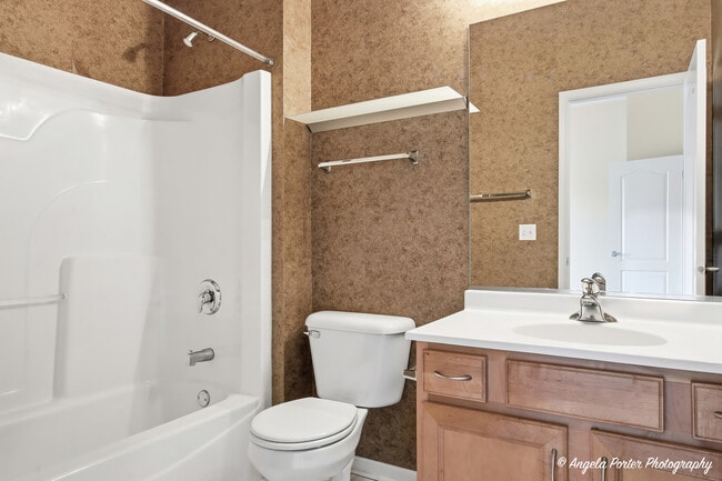 Building Photo - 228 Station Park Cir