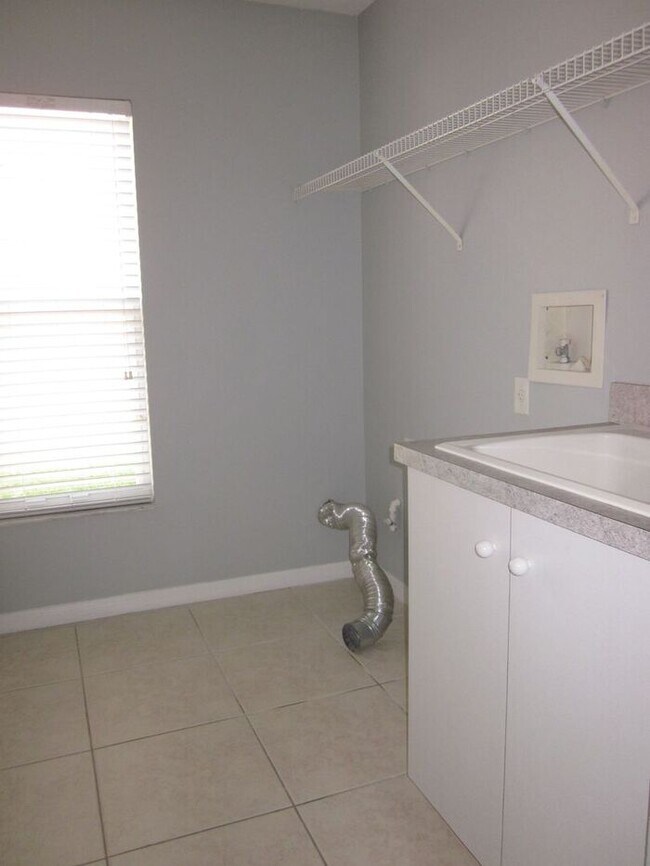 Building Photo - WEST MEADOWS - NEW TAMPA
