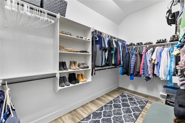 Building Photo - 1363 Hazy Hills Loop