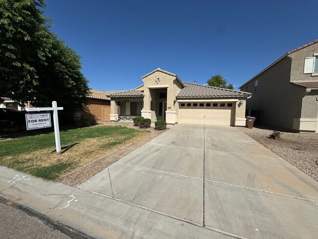 Primary Photo - Spacious Floor Plan in Copper Basin