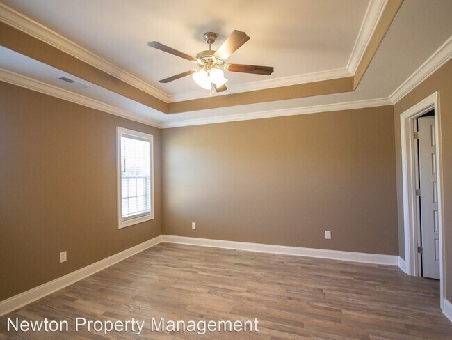 Building Photo - 3 br, 2 bath House - 29366 Maddox Street
