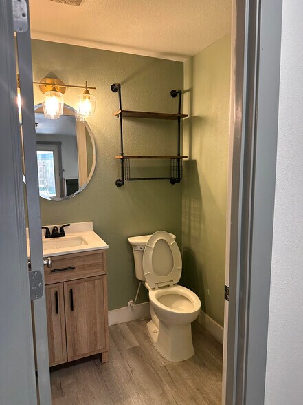 Half Bath - 1916 S Allen Ave