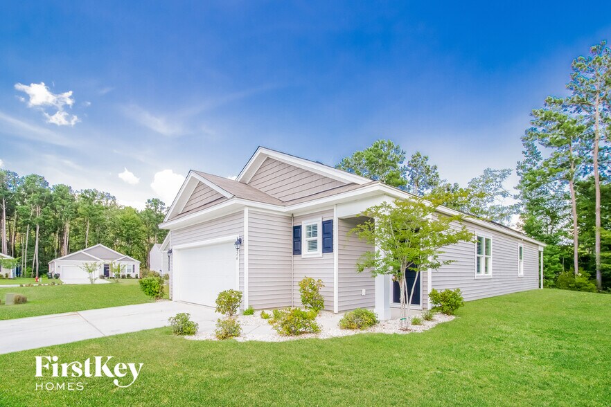 Building Photo - 624 Wayton Cir