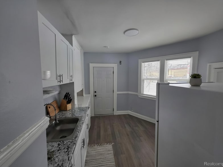 Building Photo - 3801 Ellery St