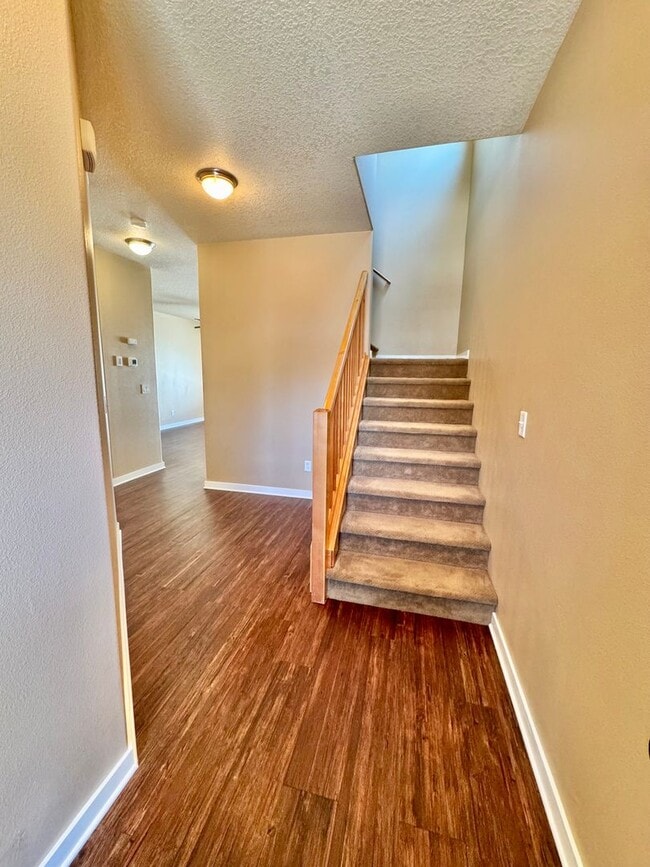 Building Photo - SHOWS WELL- Wonderful  3 Bedroom Townhome ...